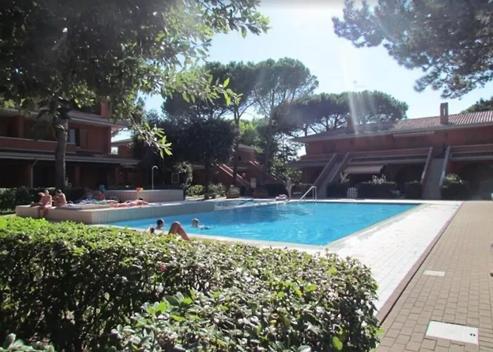 Flat In A Poolside Residence-beahost Appartamento *