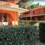 Apartmán Flat In A Poolside Residence-beahost *