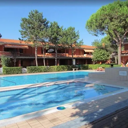 Flat In A Poolside Residence-beahost 아파트