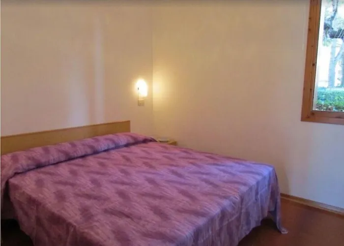 Apartmán Flat In A Poolside Residence-beahost